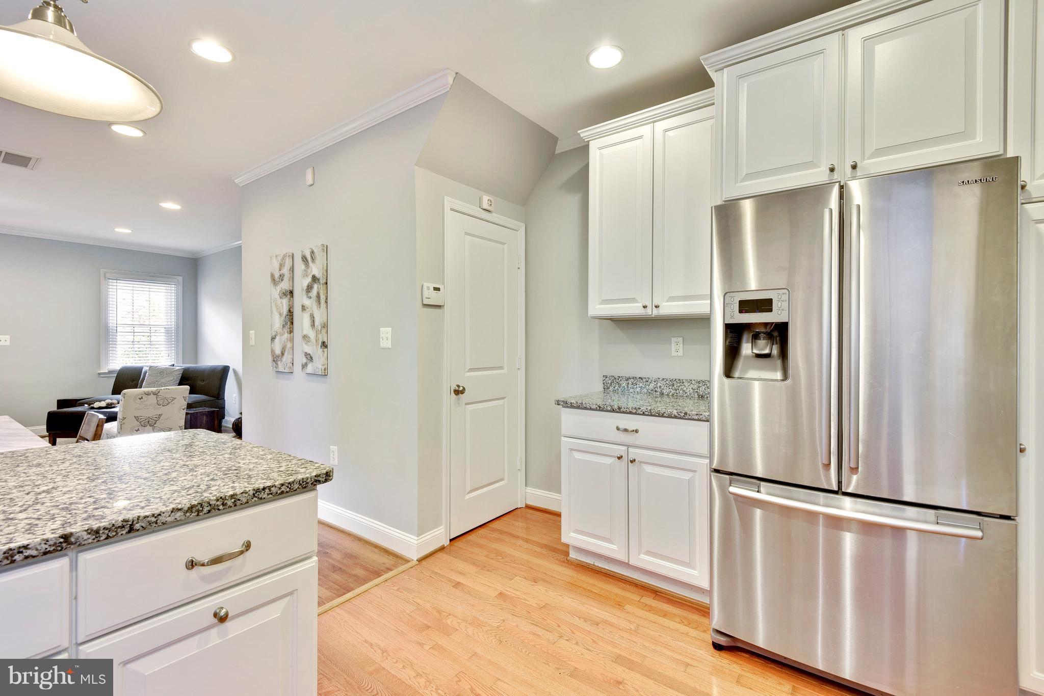 SILVER SPRING - Residential