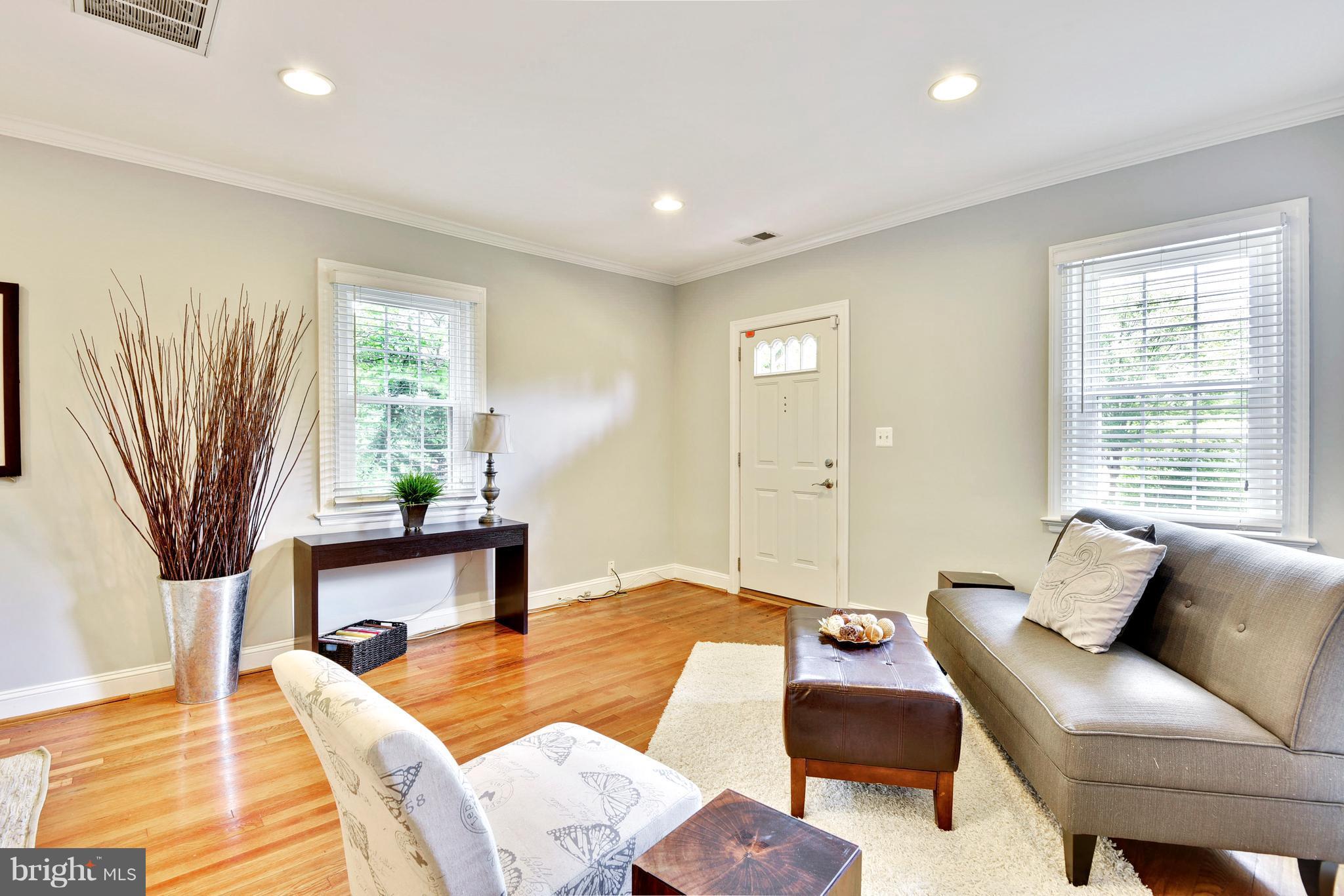 SILVER SPRING - Residential