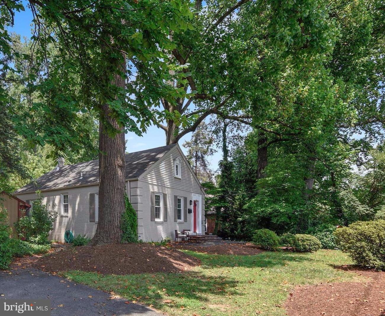 SILVER SPRING - Residential