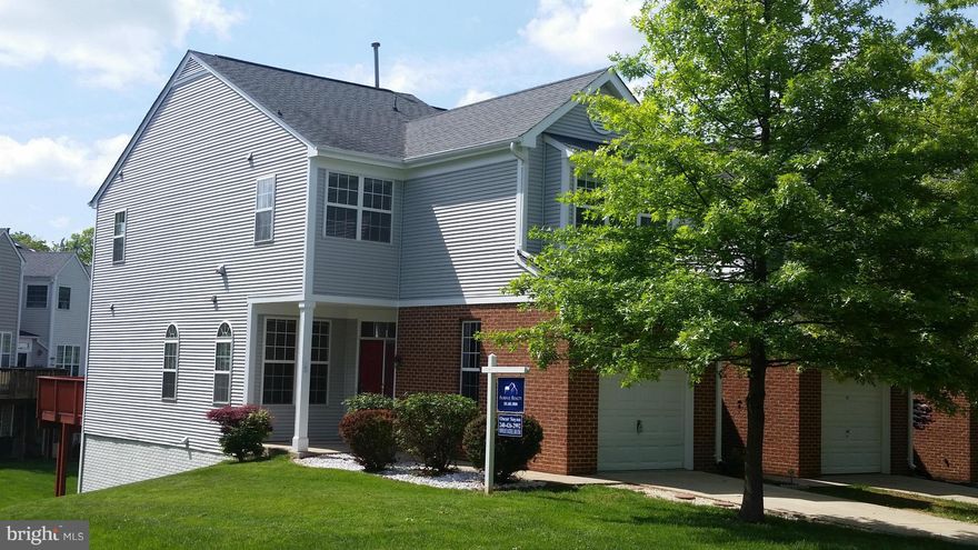 Beautiful spacious end unit townhome in Germantown Estates. This property offers 3BR, 3FB, 1HB, new carpet, new paint, eat-in kitchen. Great master bedroom with vaulted ceilings and his and hers walk-in closets, Fully finished walk out basement with fireplace, wood deck great for entertaining and a one car garage. This unit is conveniently located to MARC, I-270, restaurants and shopping.