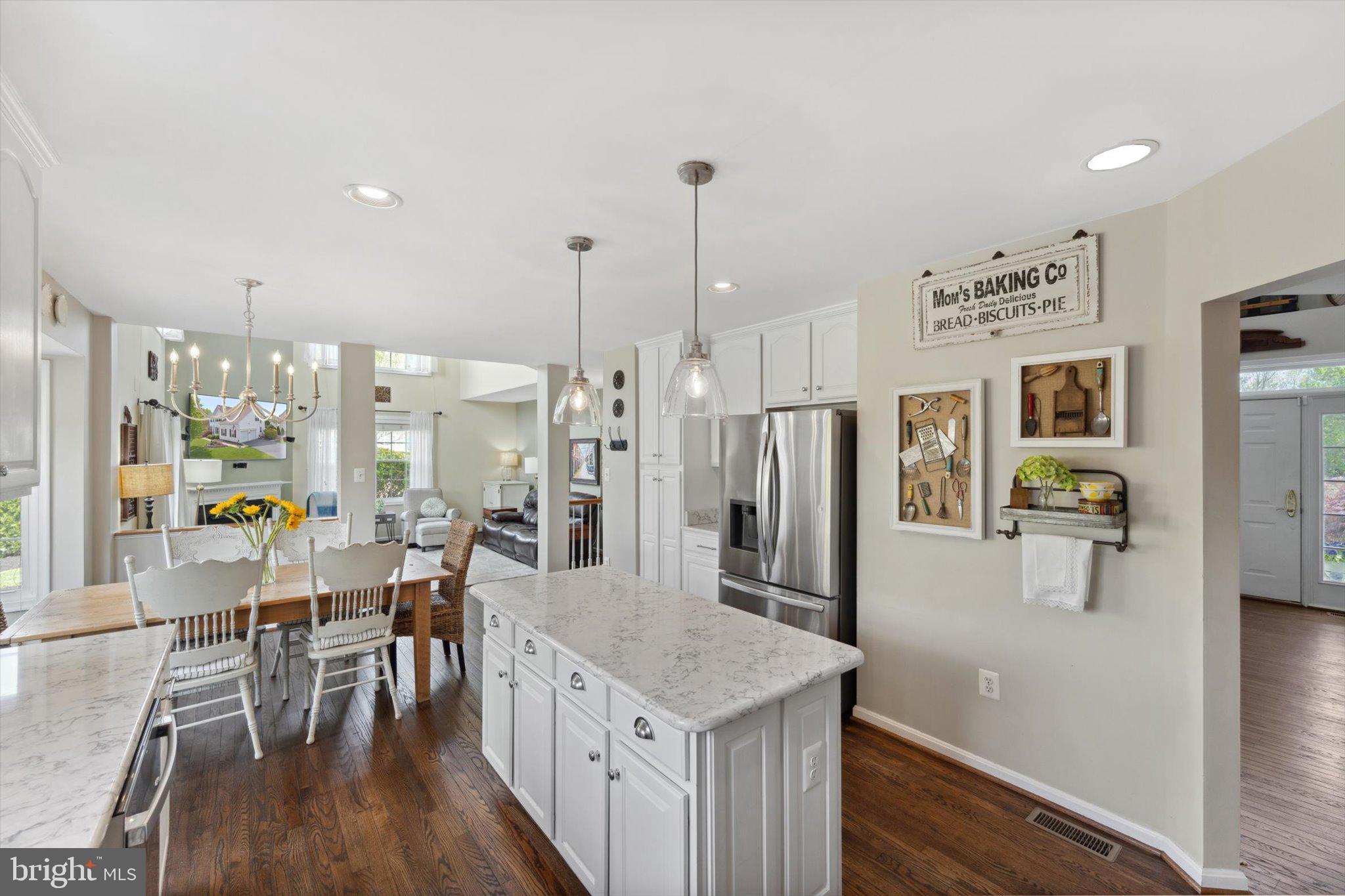 BRIDLEWOOD MANOR - Residential