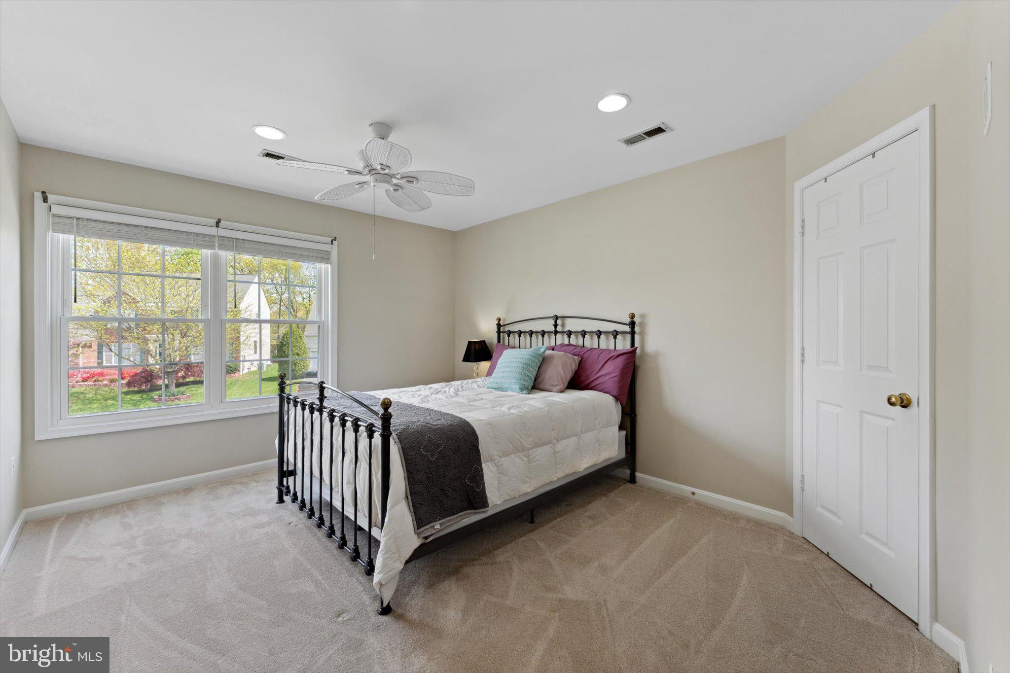 BRIDLEWOOD MANOR - Residential