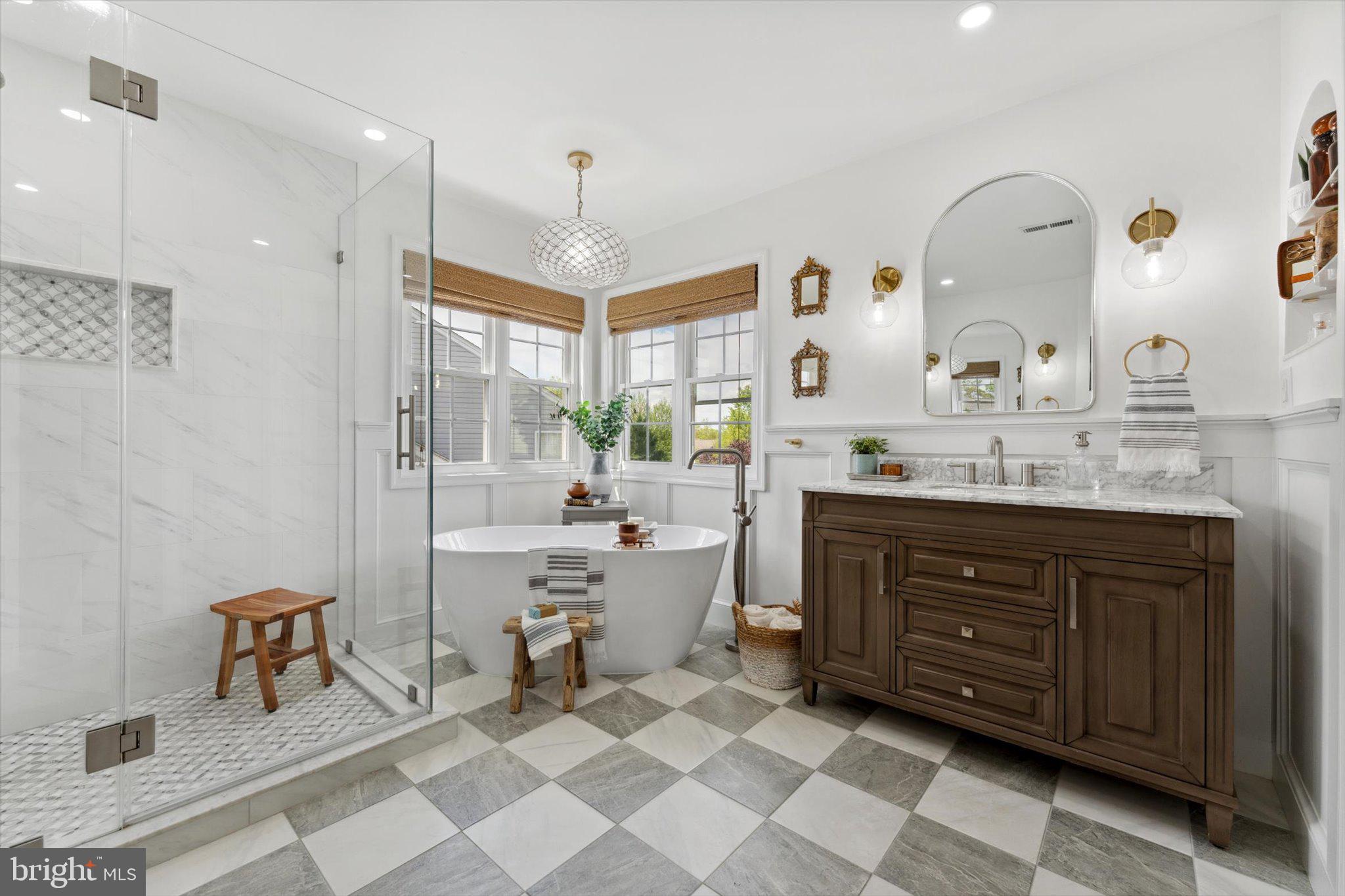 BRIDLEWOOD MANOR - Residential