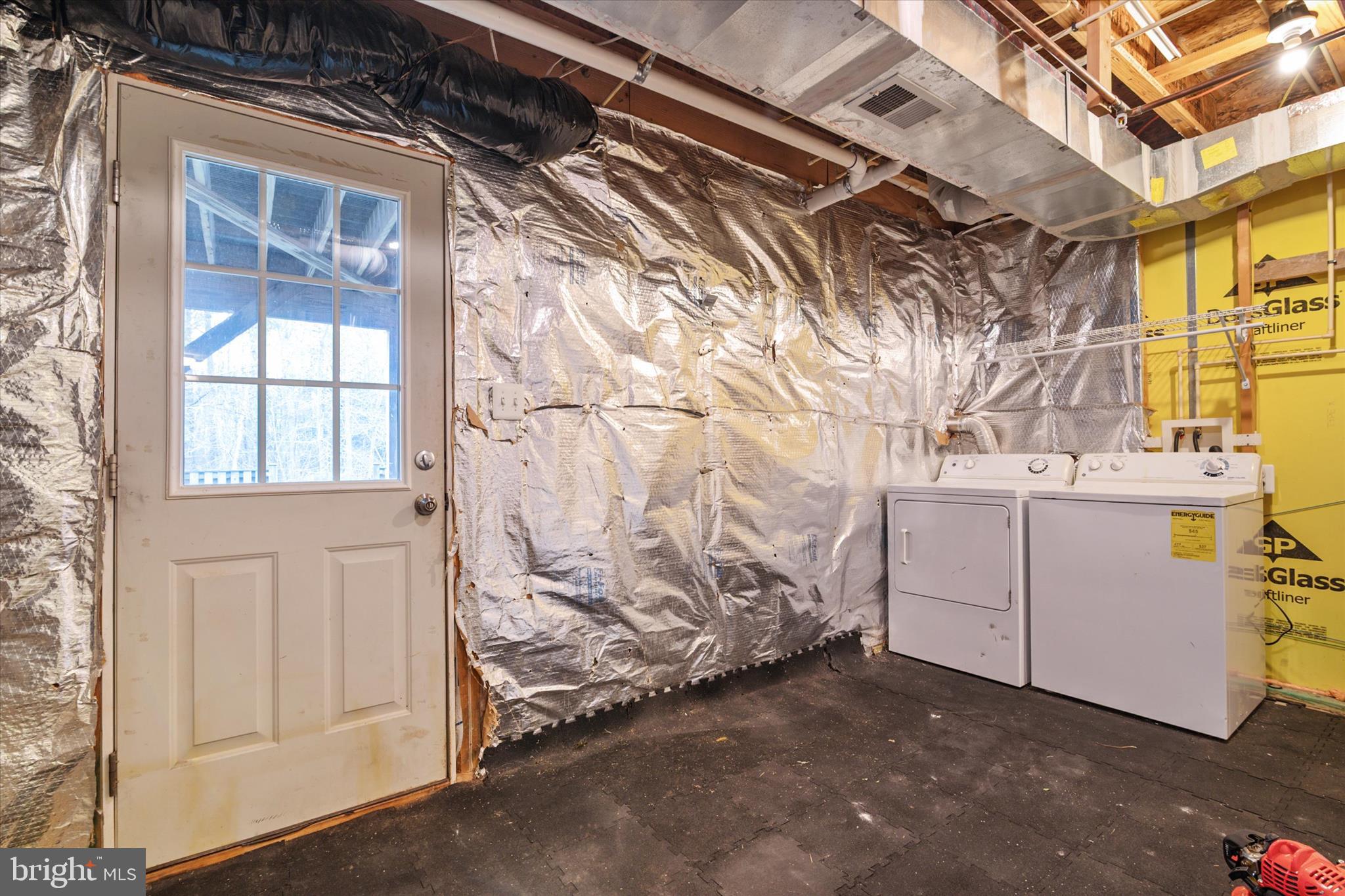 TANYARD SPRINGS - Residential