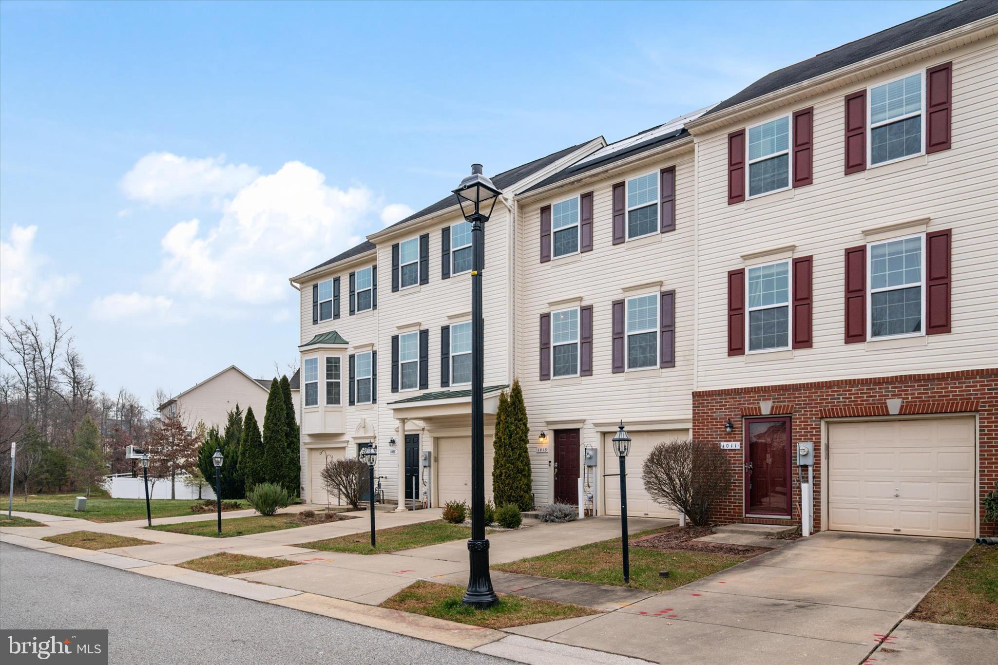 TANYARD SPRINGS - Residential