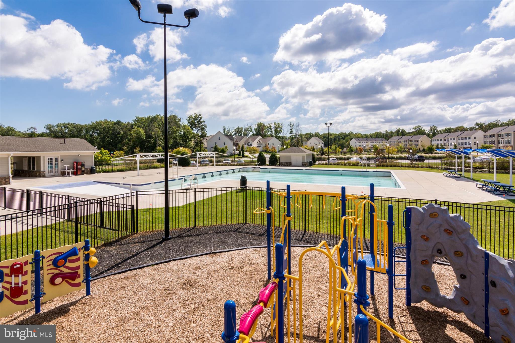 TANYARD SPRINGS - Residential