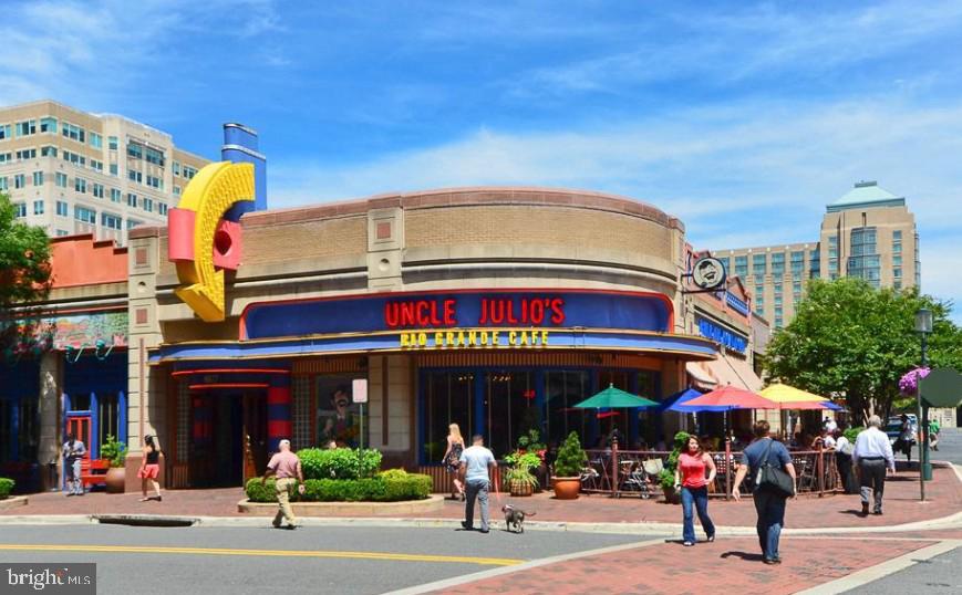 RESTON - Residential