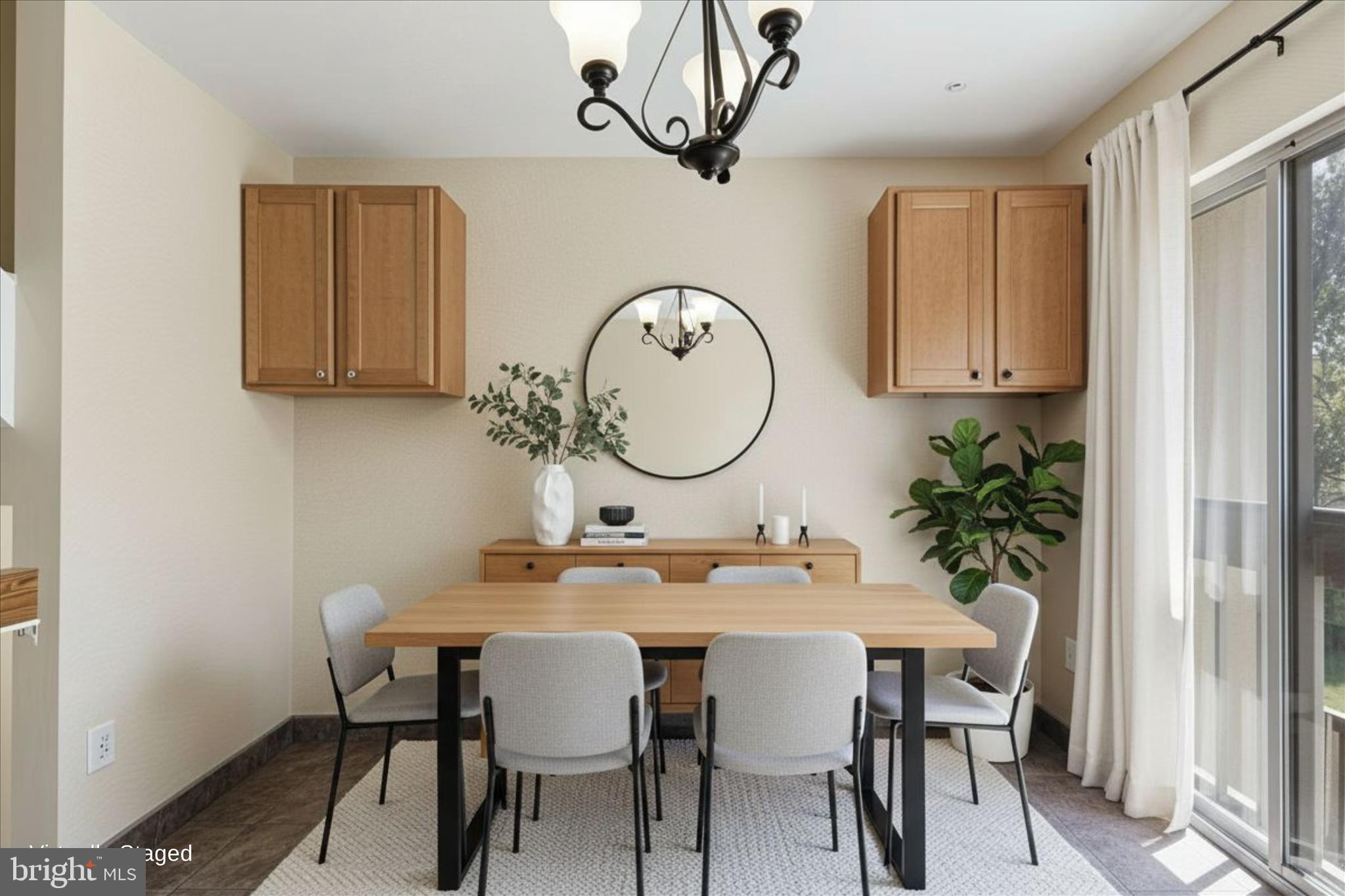 RESTON - Residential