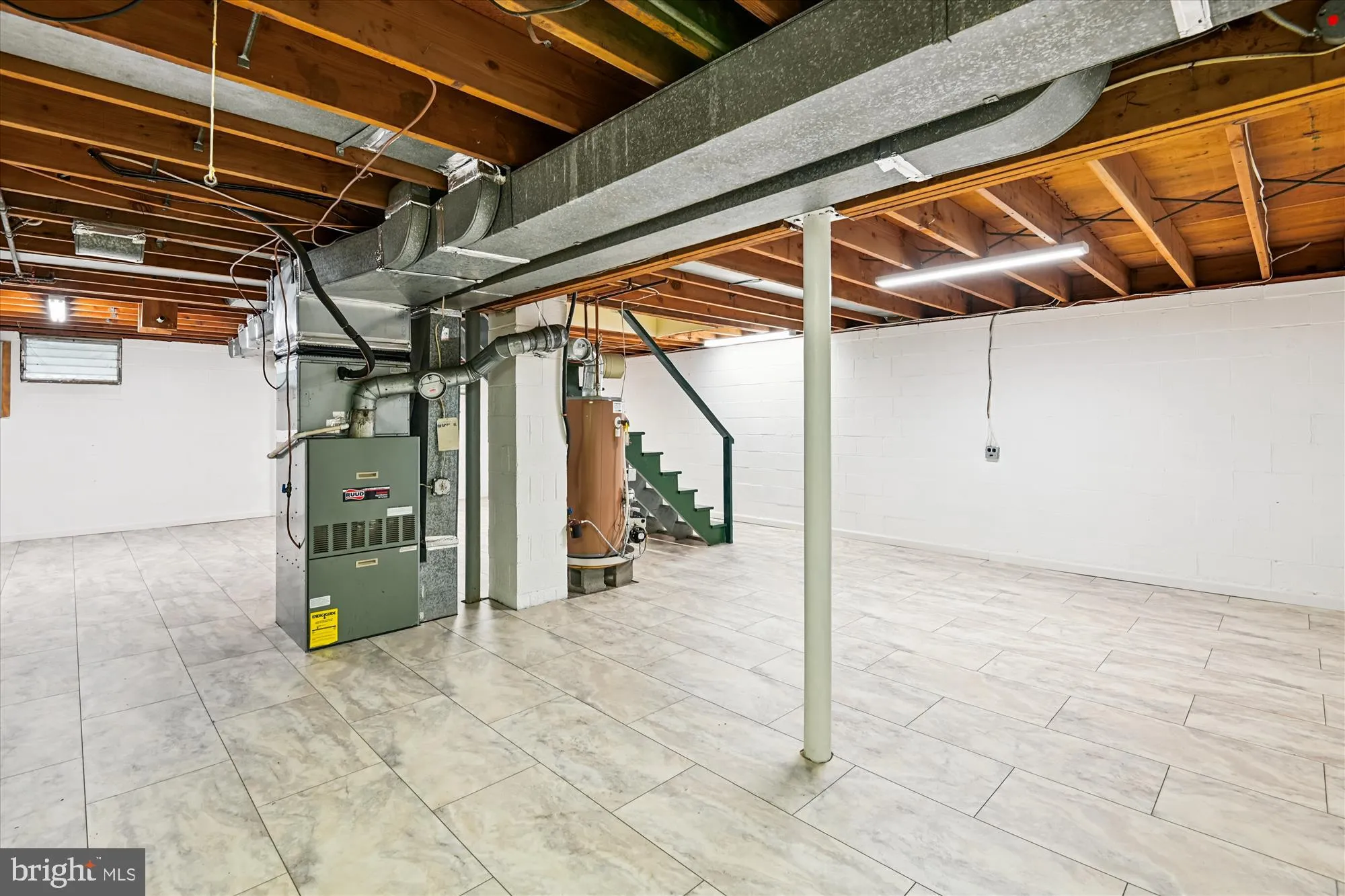 Annapolis, Maryland 21403, United States, 4 Bedrooms Bedrooms, ,2 BathroomsBathrooms,Residential,Pending,191913