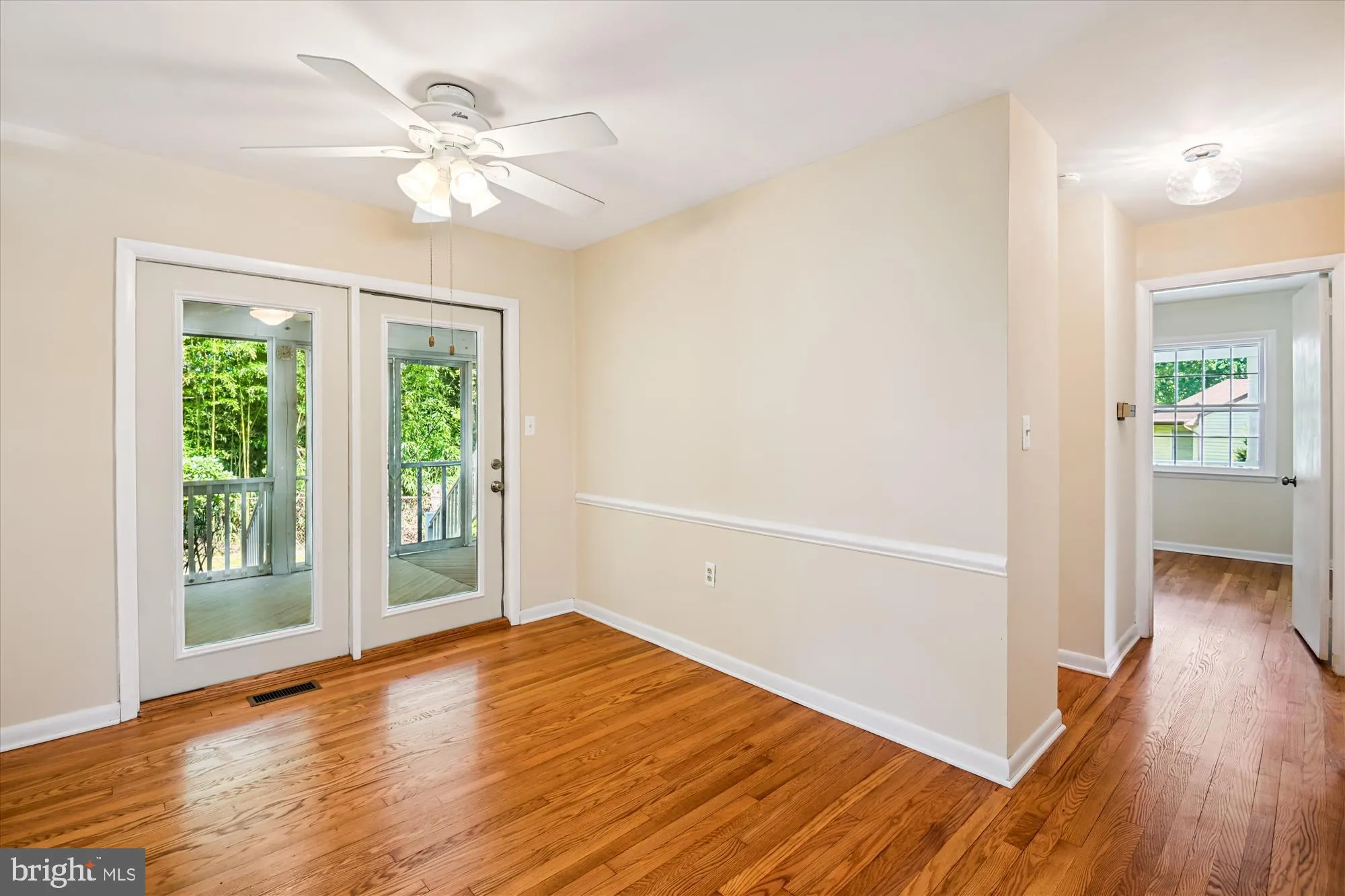 Annapolis, Maryland 21403, United States, 4 Bedrooms Bedrooms, ,2 BathroomsBathrooms,Residential,Pending,191913