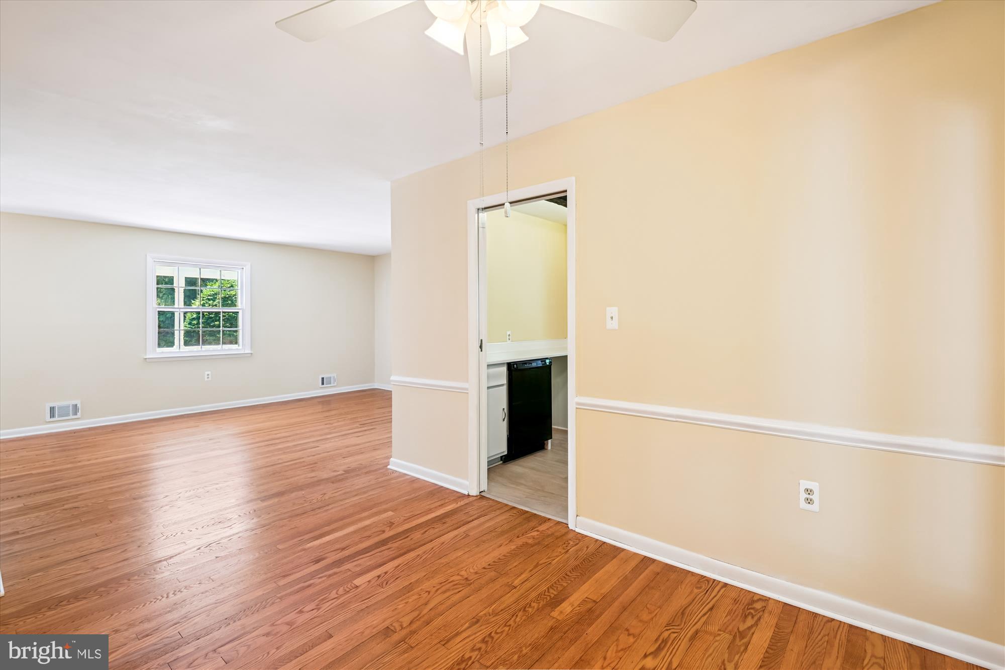 HILLSMERE SHORES - Residential