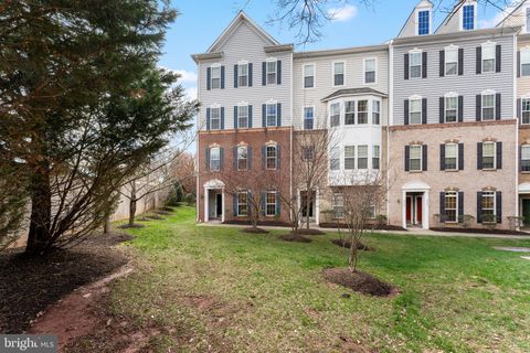 Photo of 9541 Chancellorsville Lane, MANASSAS, VA 20110 (MLS # VAMN2010420)
