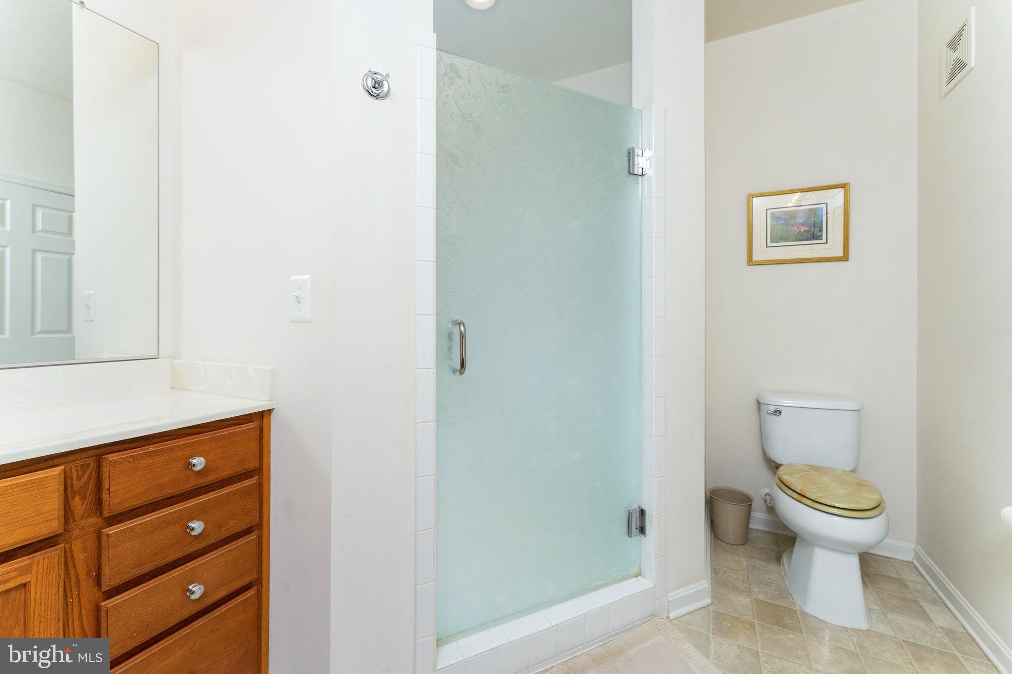 LEE SQUARE - Residential