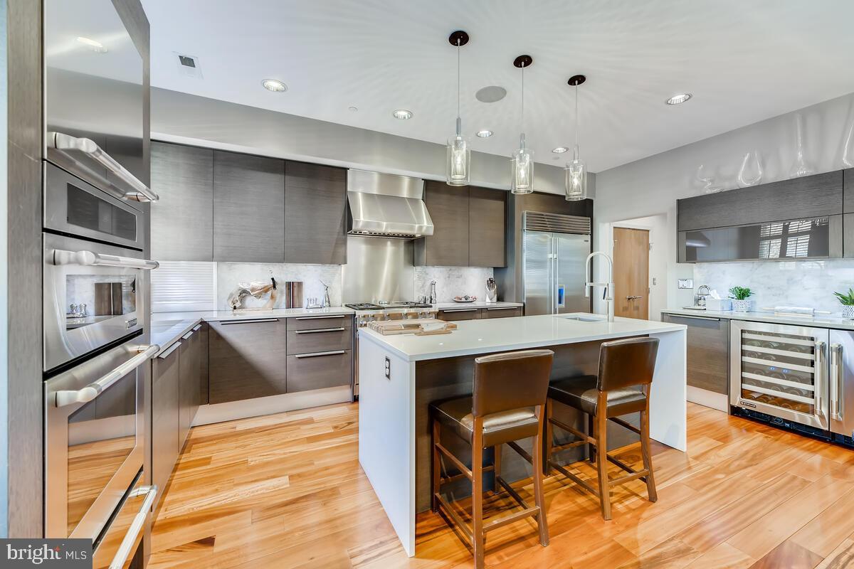 MOUNT VERNON PLACE HISTORIC DISTRICT - Residential