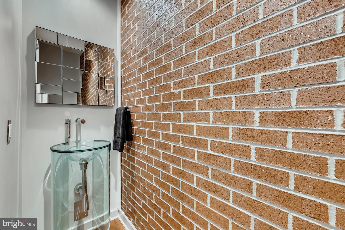 MOUNT VERNON PLACE HISTORIC DISTRICT - Residential