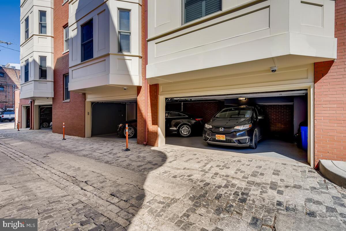 MOUNT VERNON PLACE HISTORIC DISTRICT - Residential