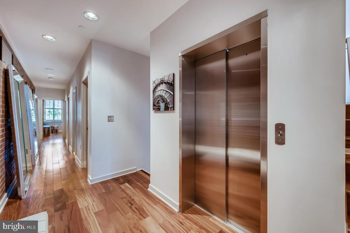 MOUNT VERNON PLACE HISTORIC DISTRICT - Residential