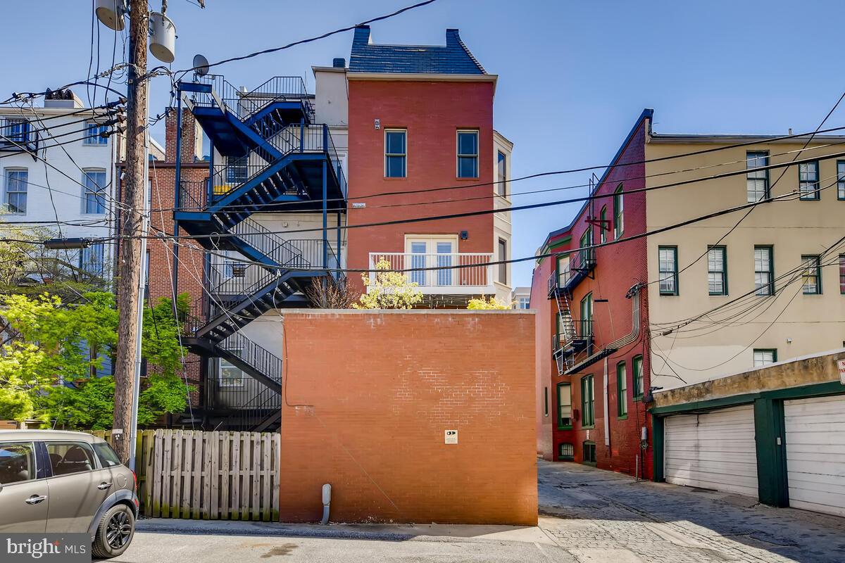 MOUNT VERNON PLACE HISTORIC DISTRICT - Residential