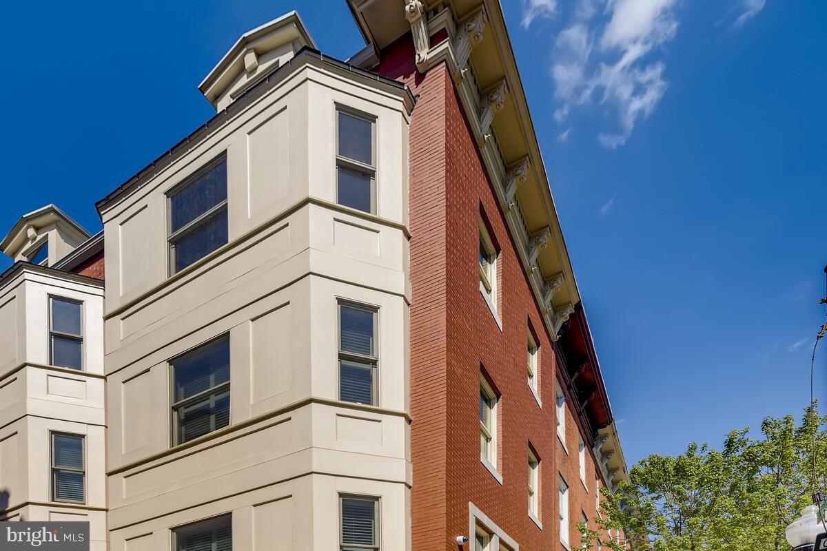 MOUNT VERNON PLACE HISTORIC DISTRICT - Residential