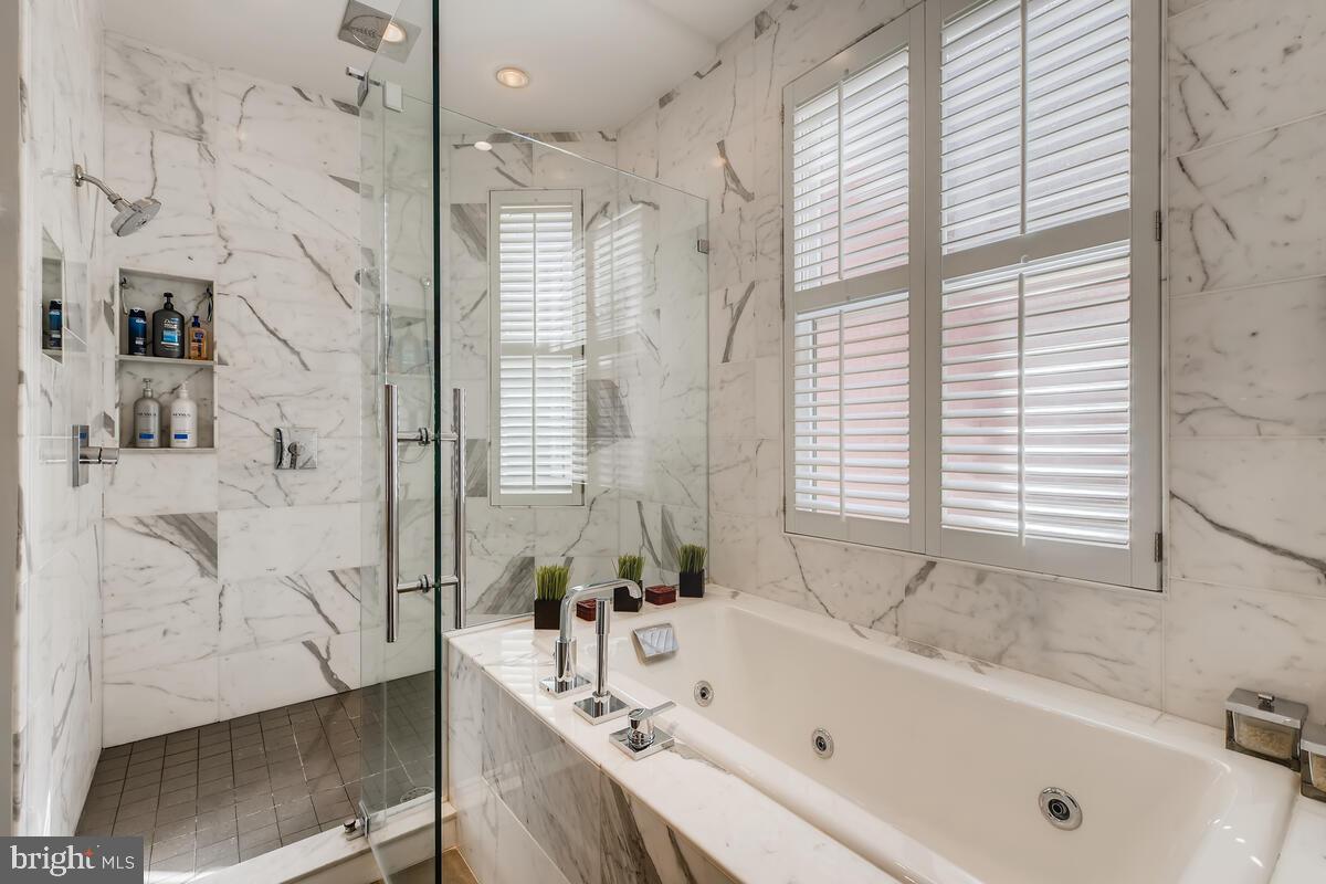 MOUNT VERNON PLACE HISTORIC DISTRICT - Residential