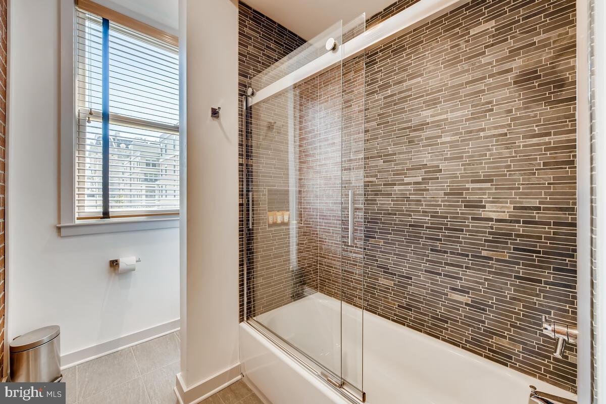 MOUNT VERNON PLACE HISTORIC DISTRICT - Residential