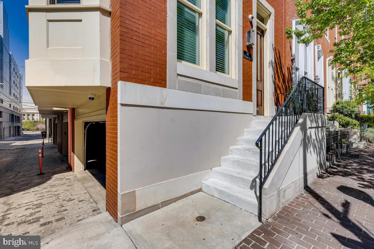 MOUNT VERNON PLACE HISTORIC DISTRICT - Residential