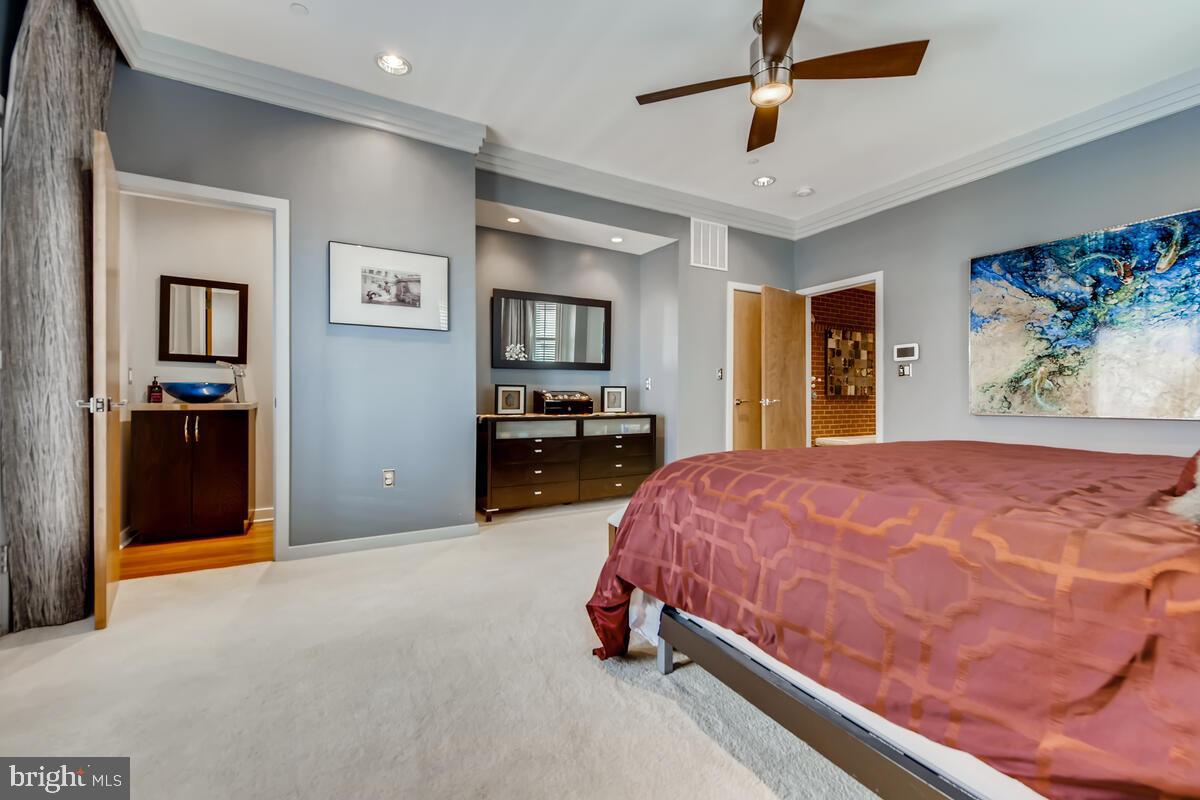 MOUNT VERNON PLACE HISTORIC DISTRICT - Residential