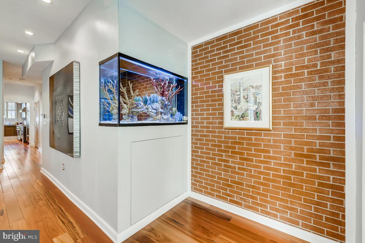 MOUNT VERNON PLACE HISTORIC DISTRICT - Residential