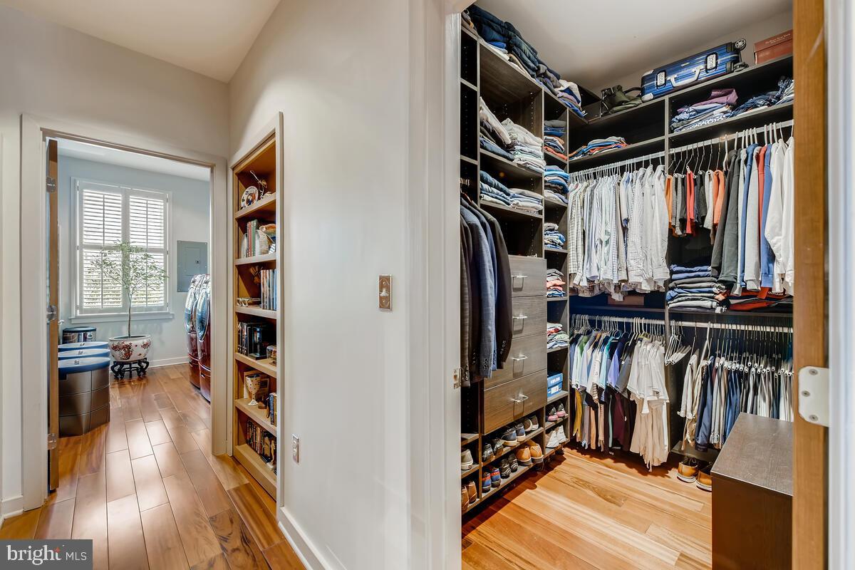 MOUNT VERNON PLACE HISTORIC DISTRICT - Residential