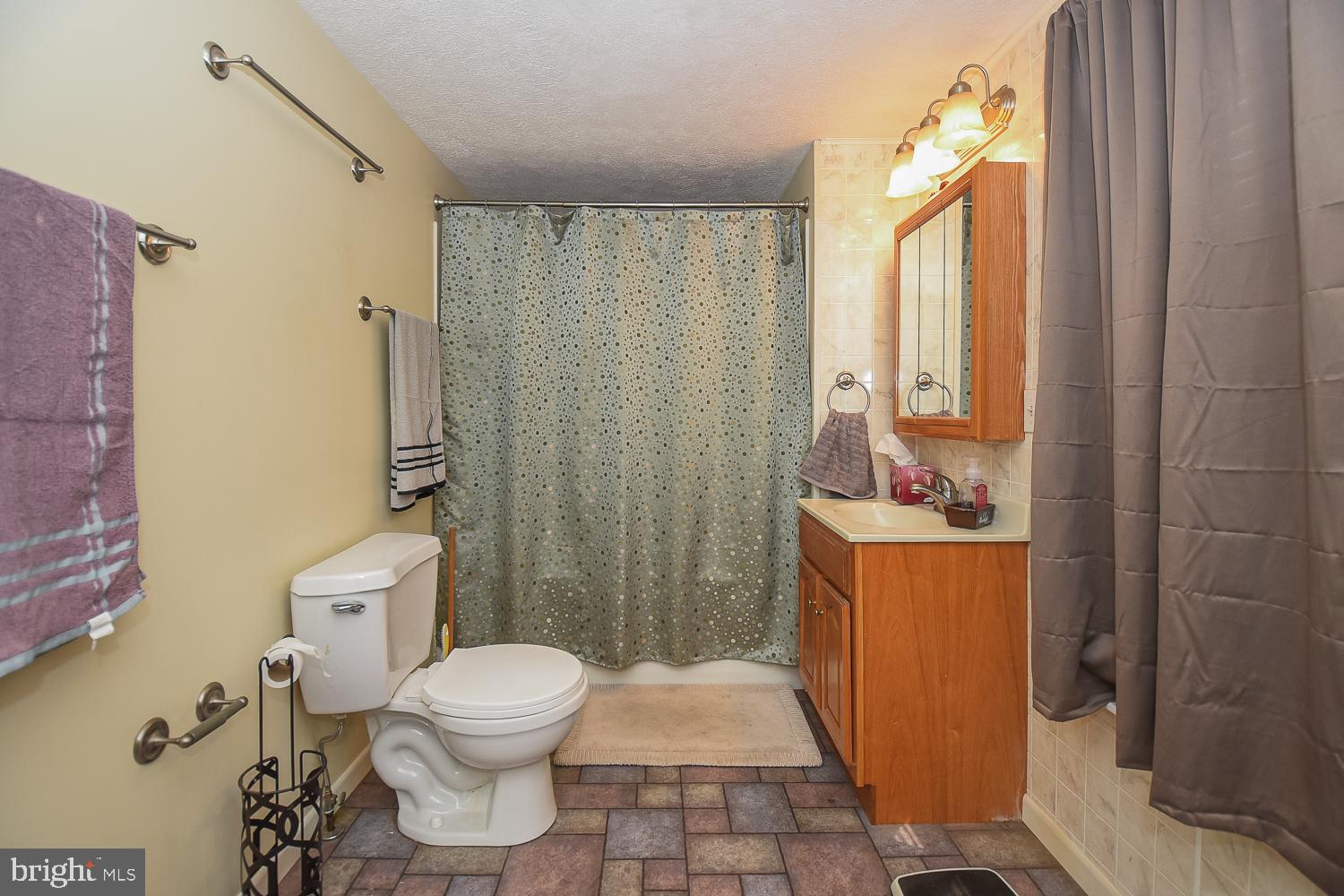 WEST END - Residential