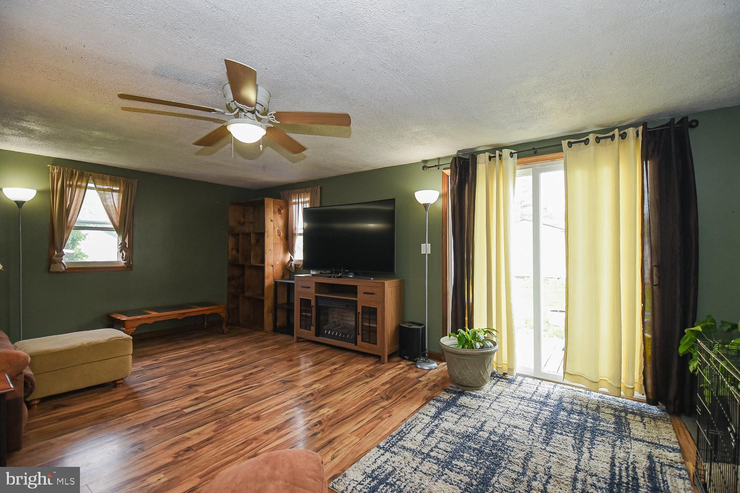 WEST END - Residential