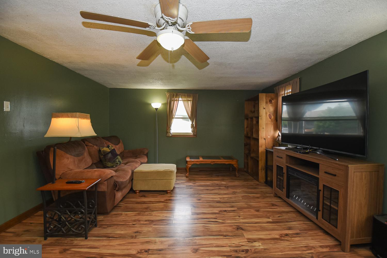 WEST END - Residential