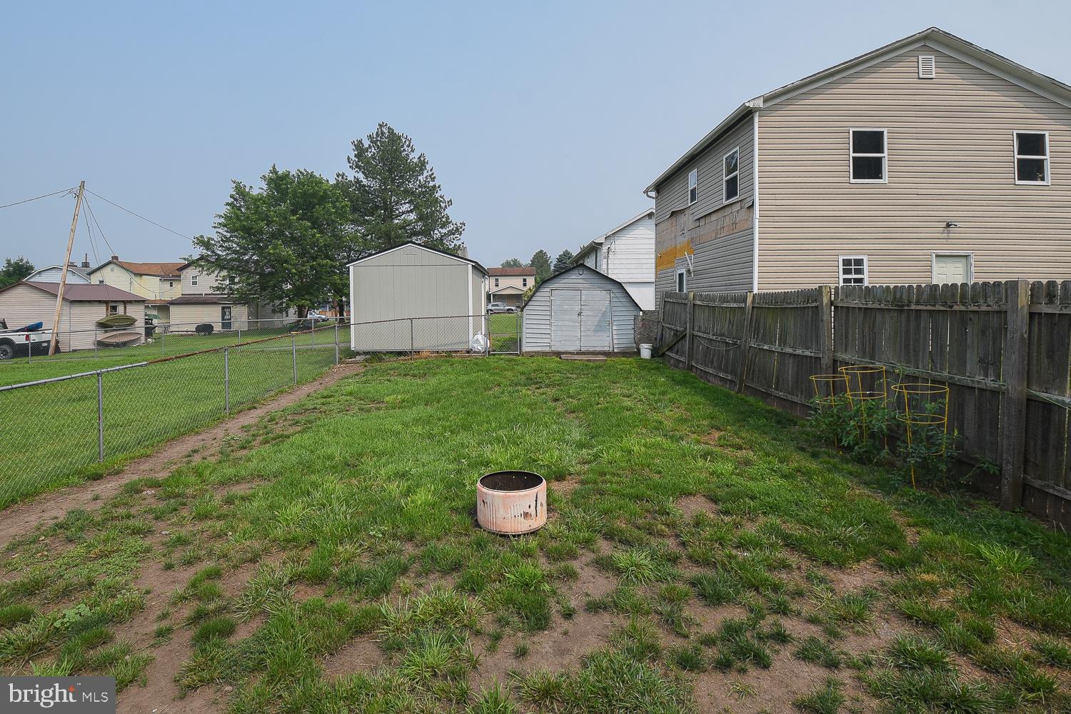 WEST END - Residential