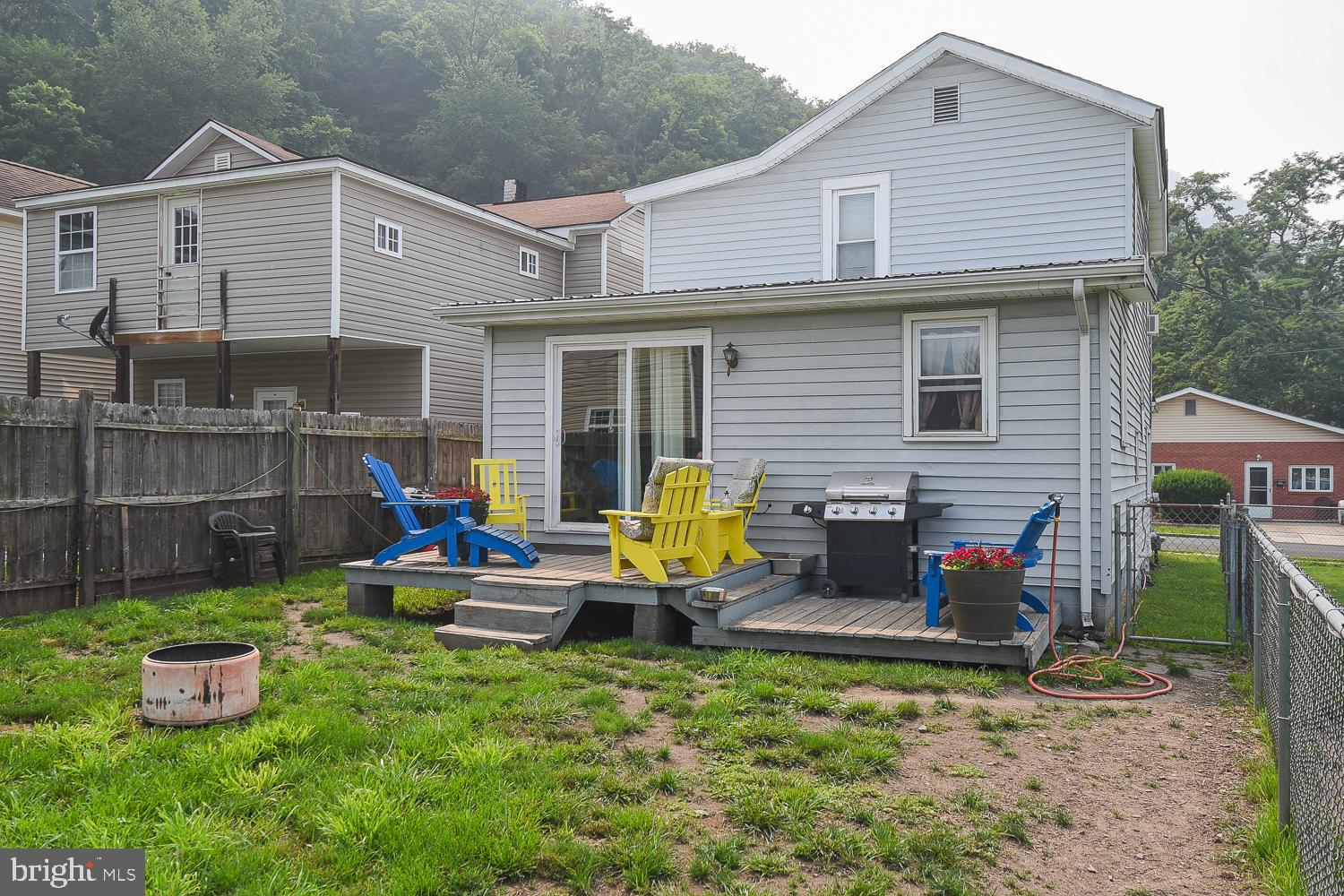 WEST END - Residential