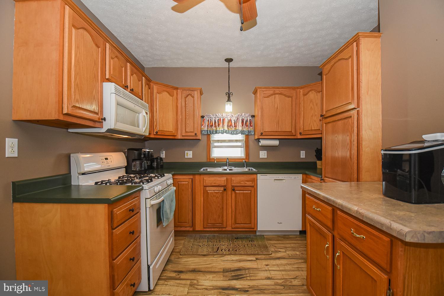 WEST END - Residential