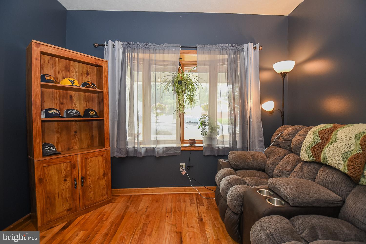 WEST END - Residential