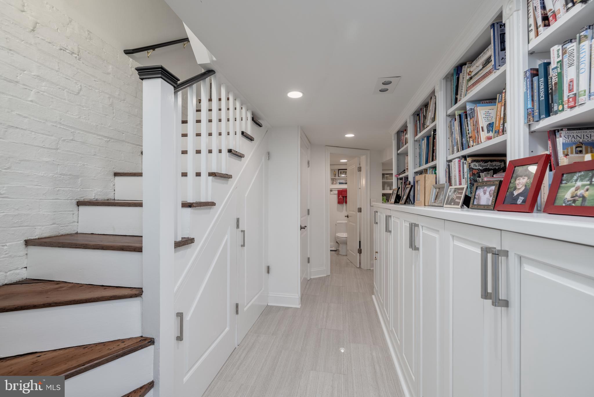 GEORGETOWN - Residential