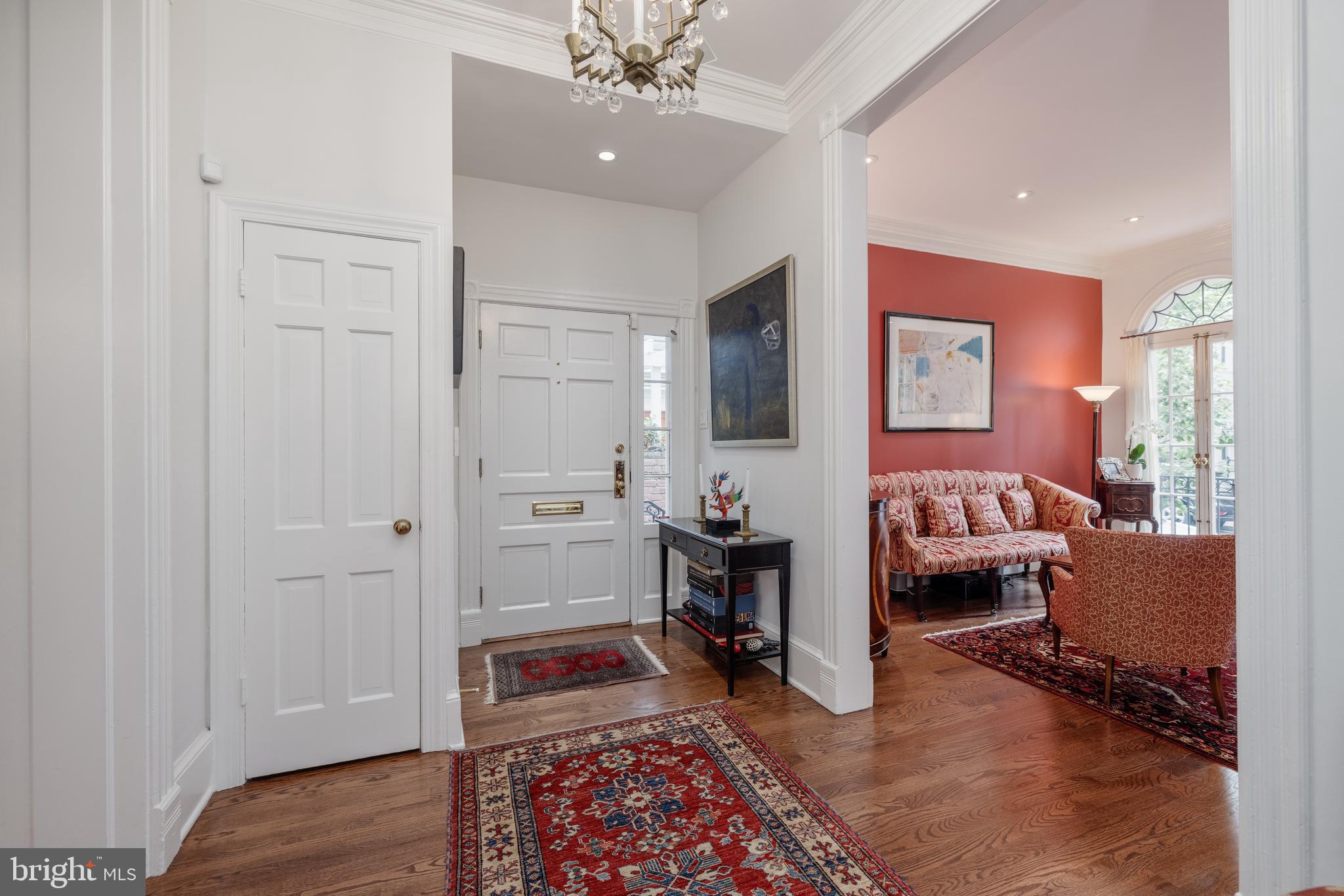 GEORGETOWN - Residential
