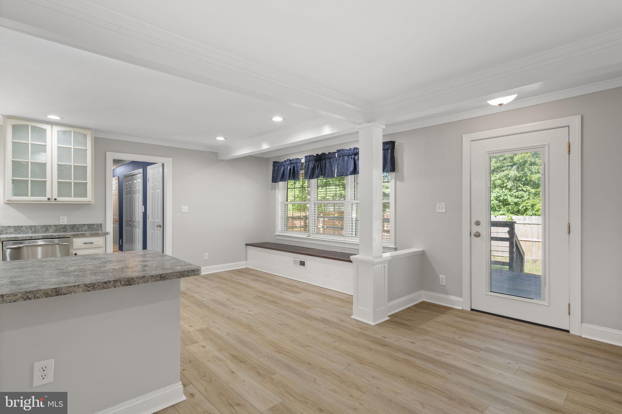 WOODSIDE - Residential Income