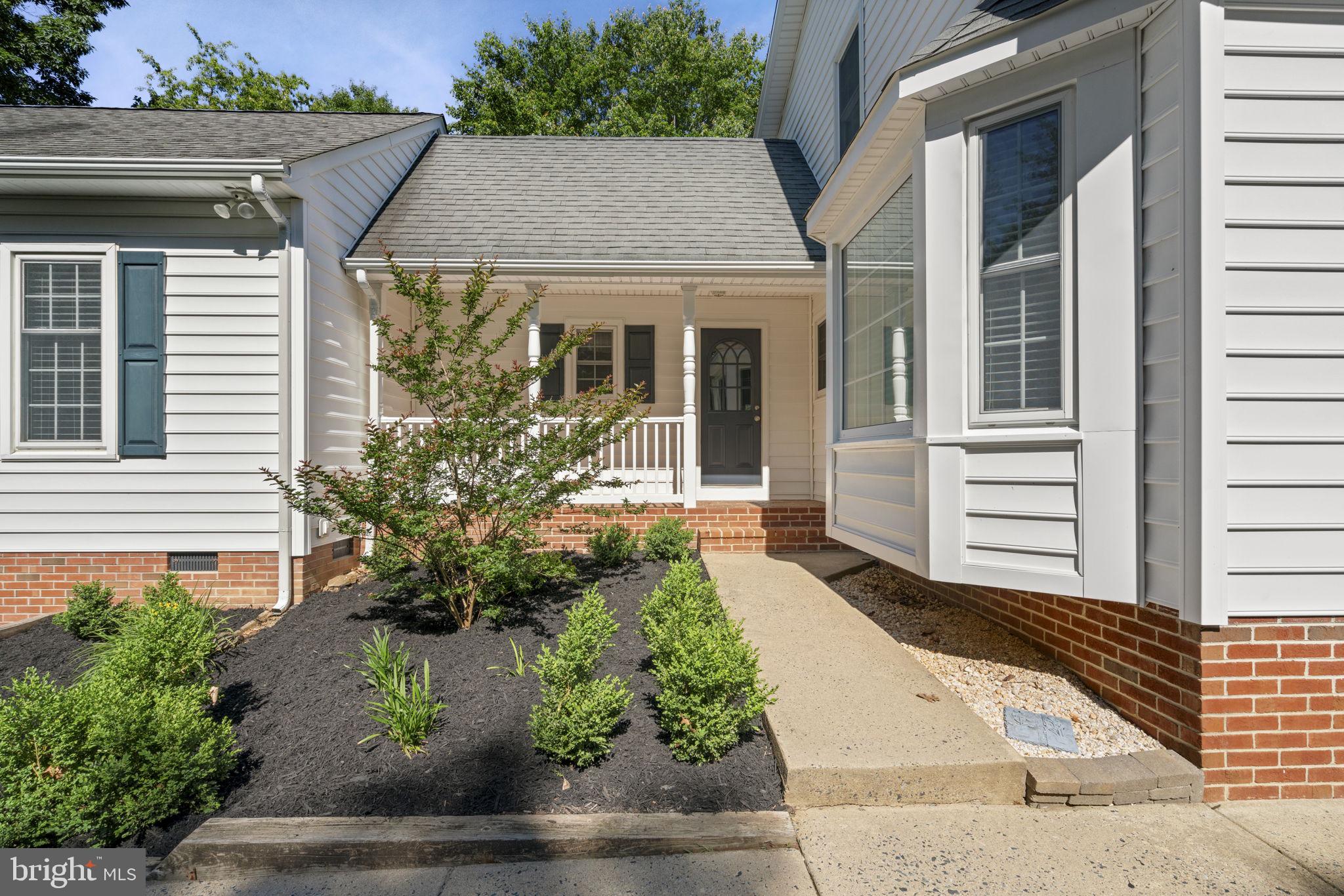 WOODSIDE - Residential Income