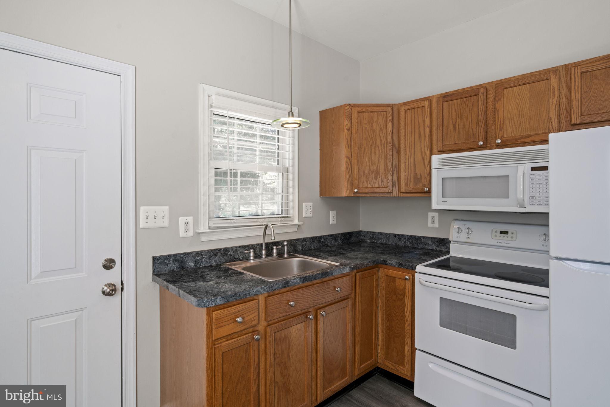 WOODSIDE - Residential Income