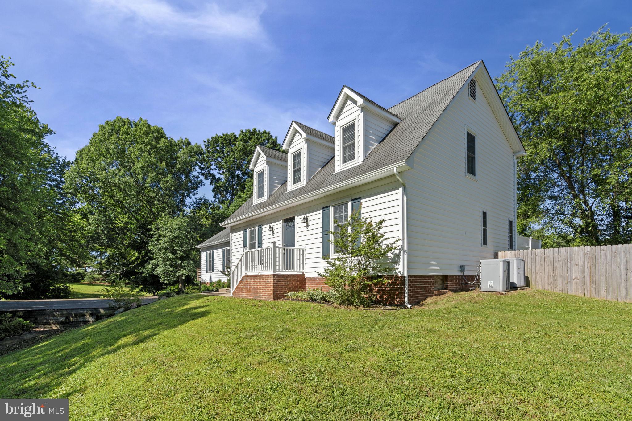 WOODSIDE - Residential Income