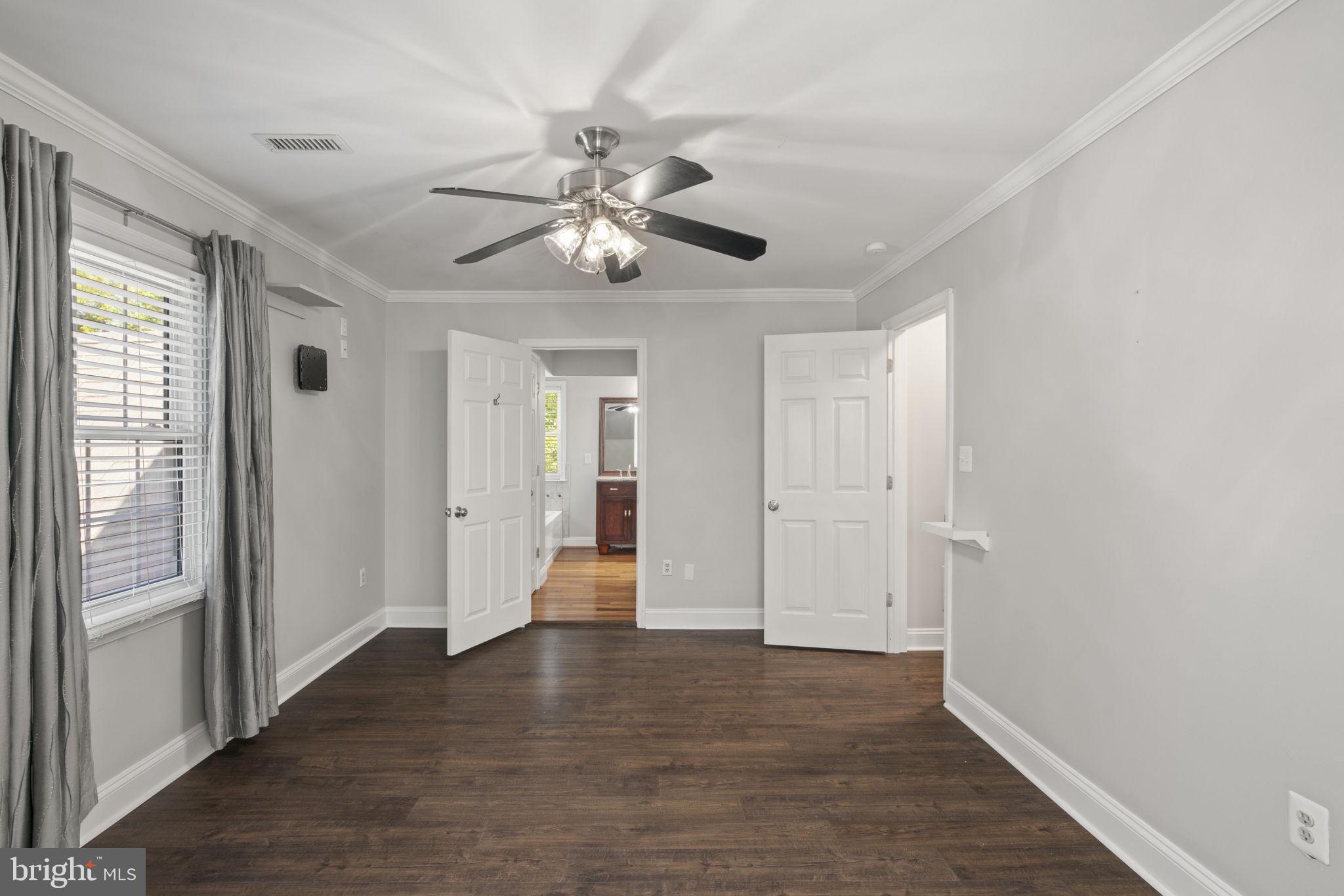 WOODSIDE - Residential Income