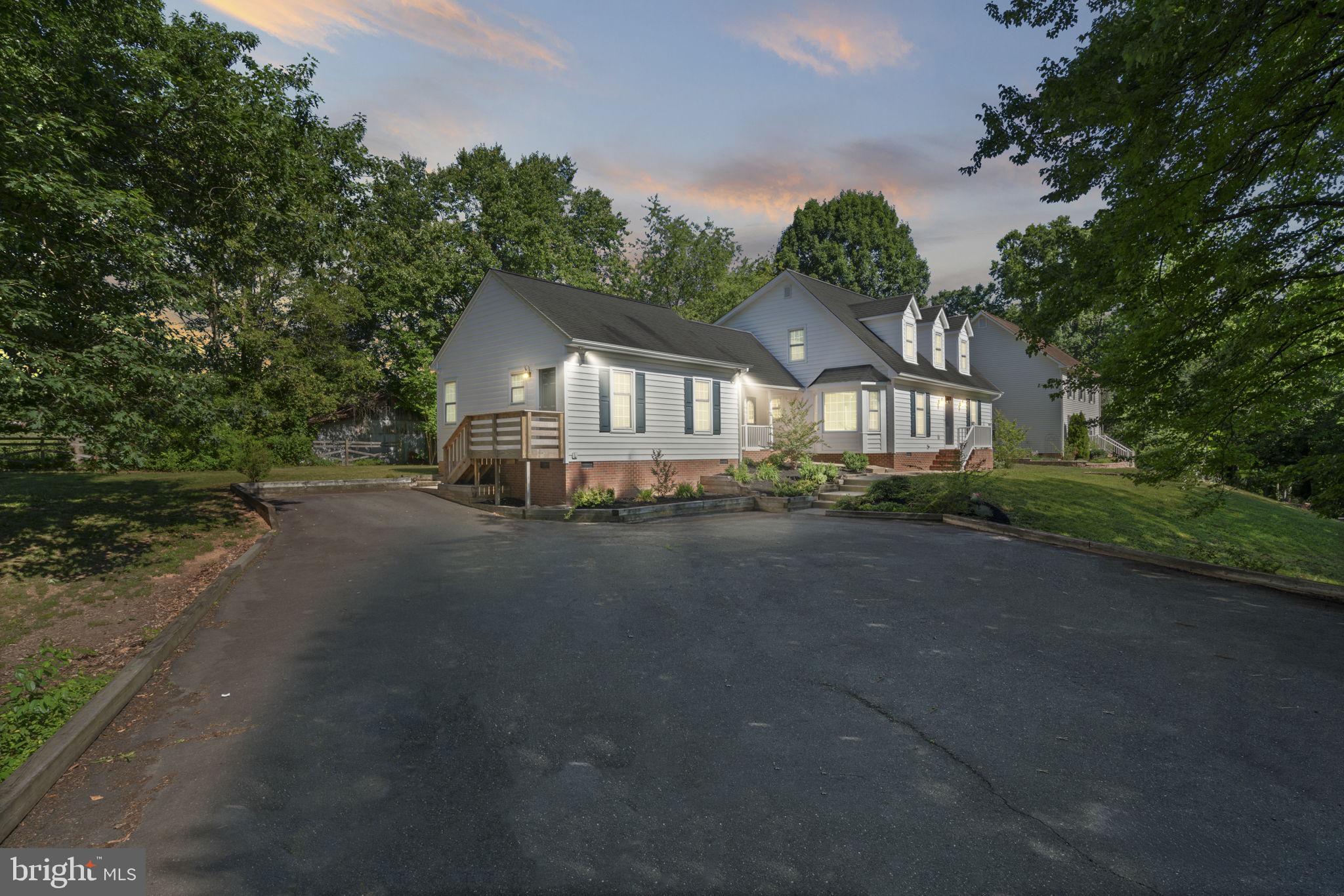 WOODSIDE - Residential Income