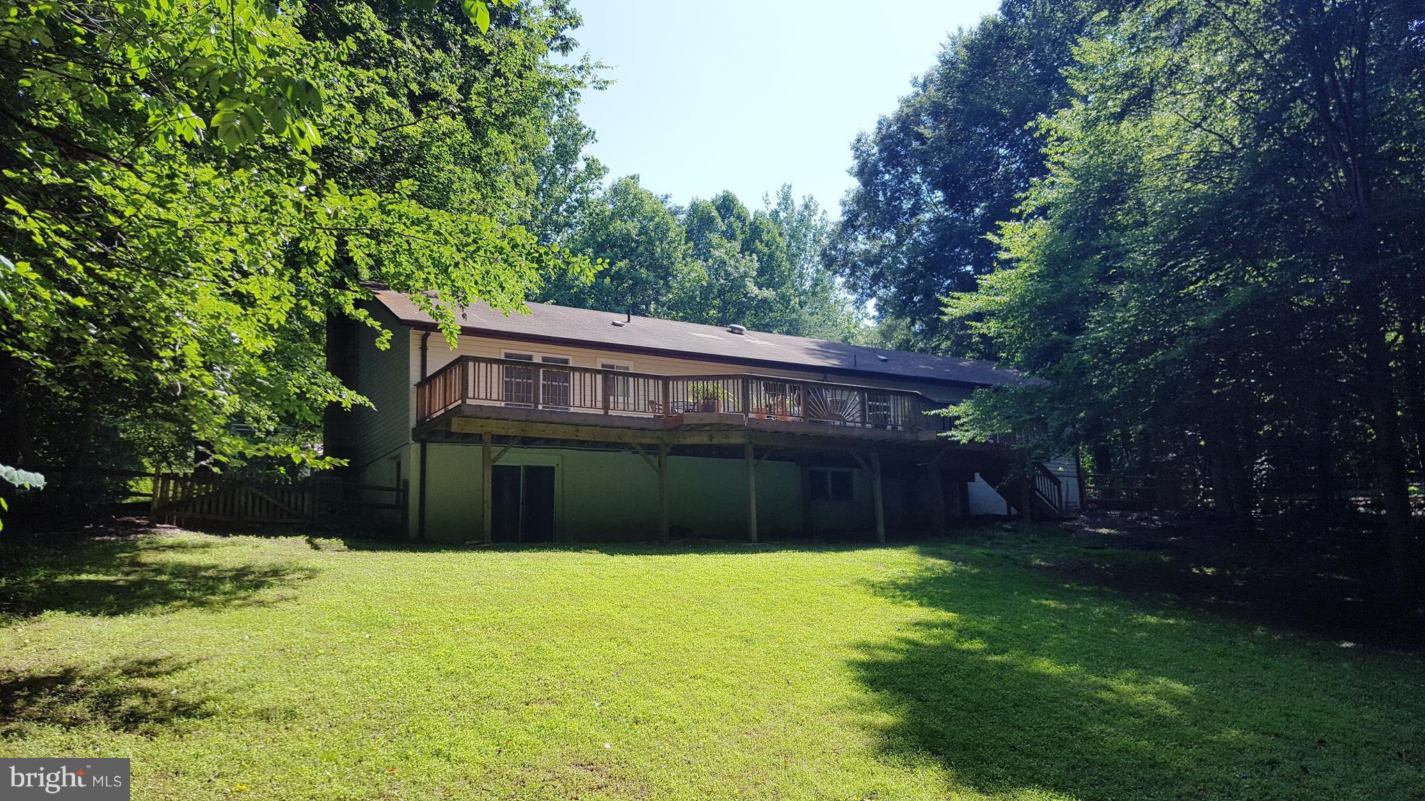 ALGONQUIN HILLS - Residential