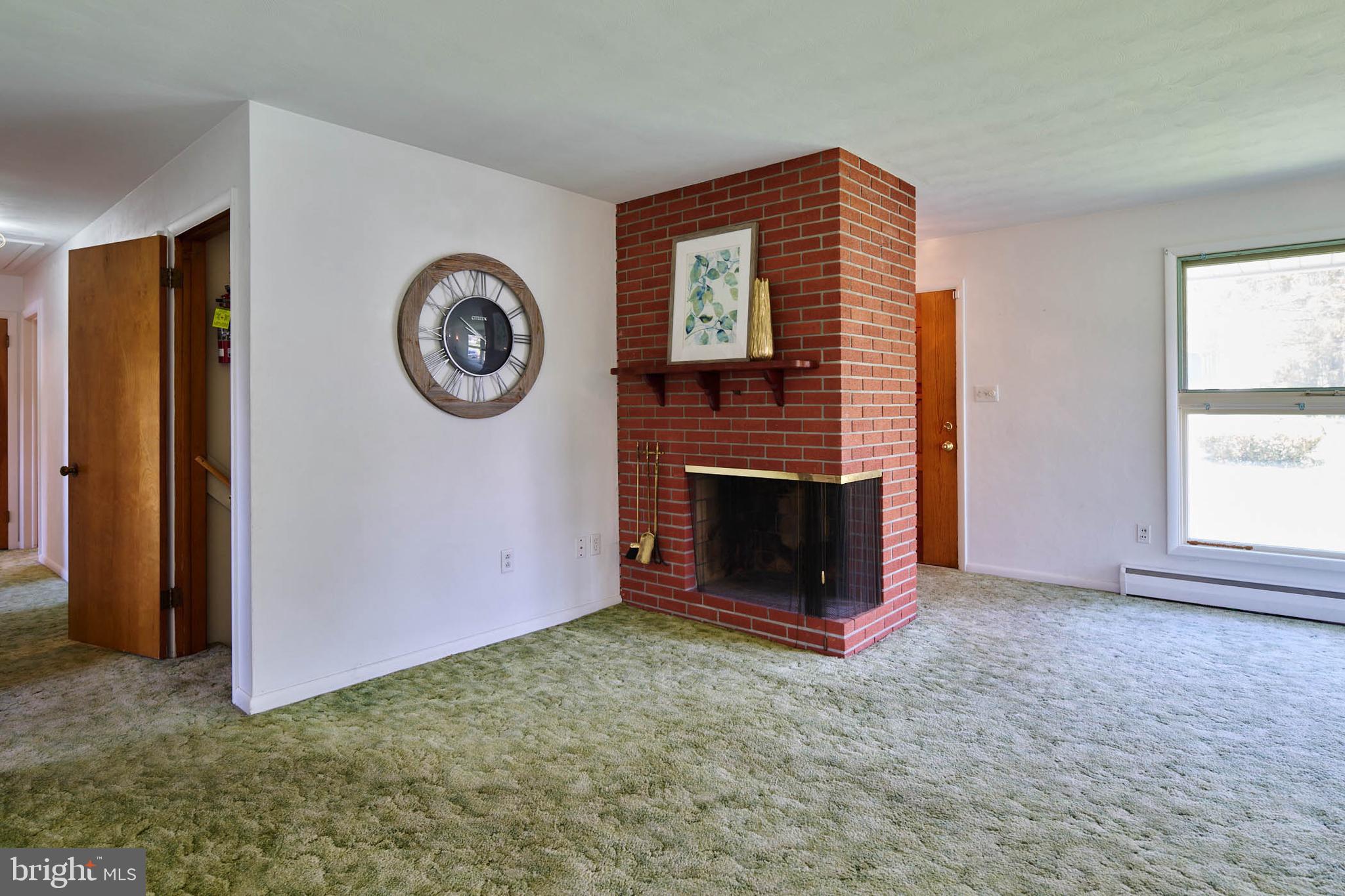 THE HILL - Residential