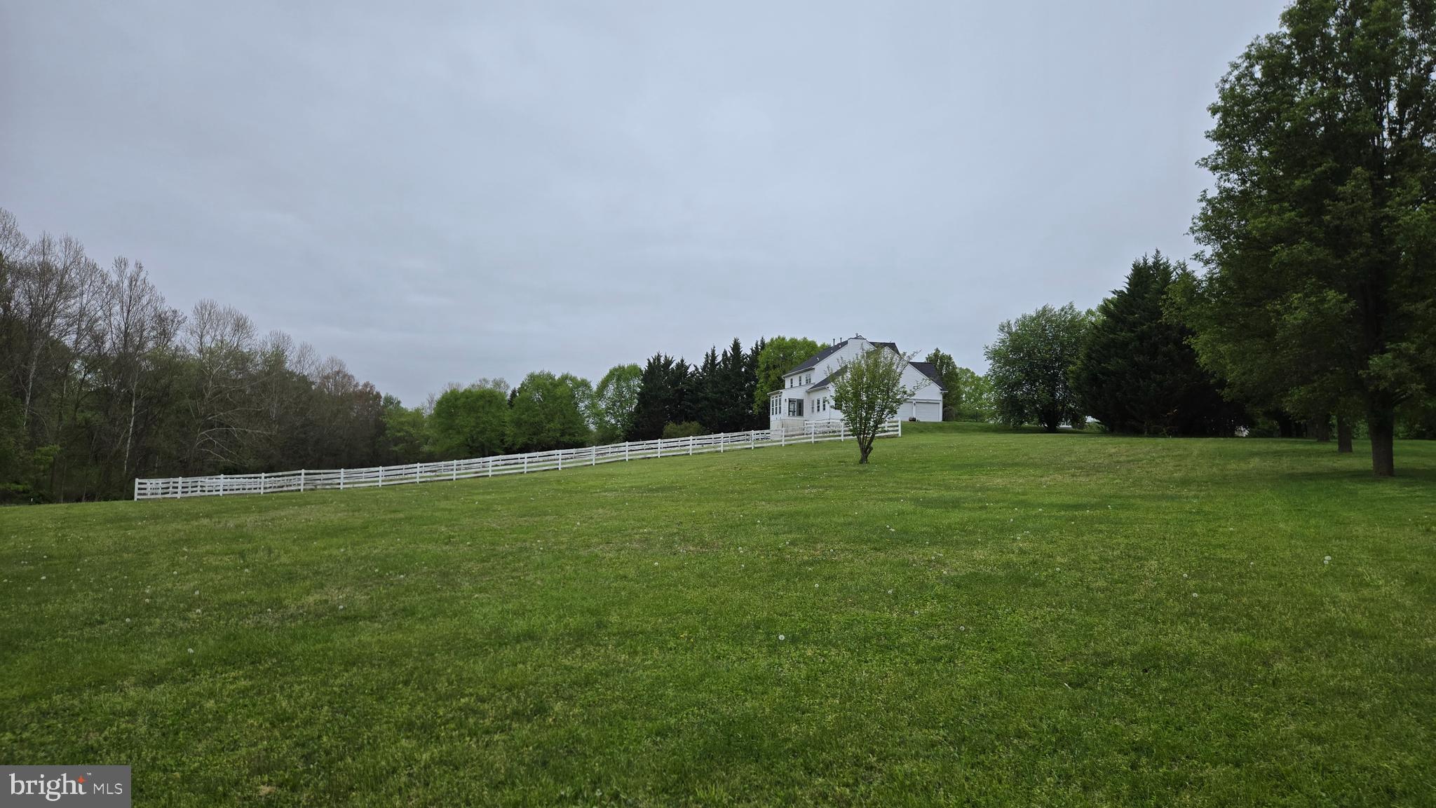 FALLING GREEN - Residential
