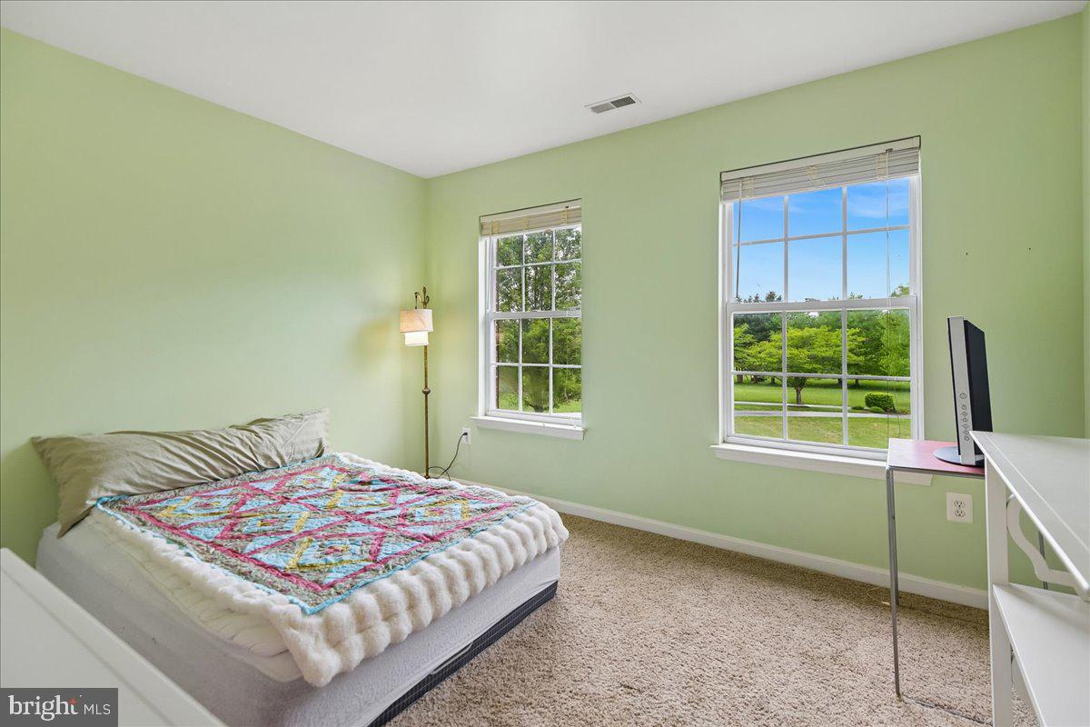 FALLING GREEN - Residential