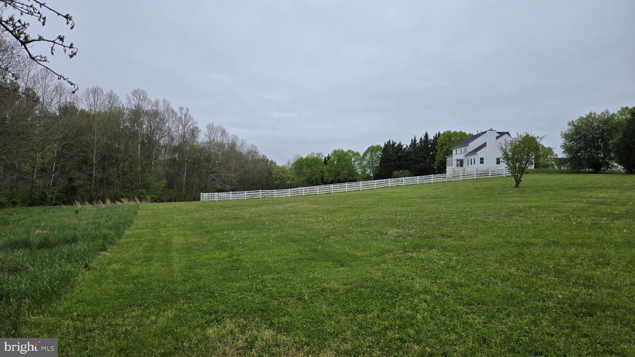 FALLING GREEN - Residential
