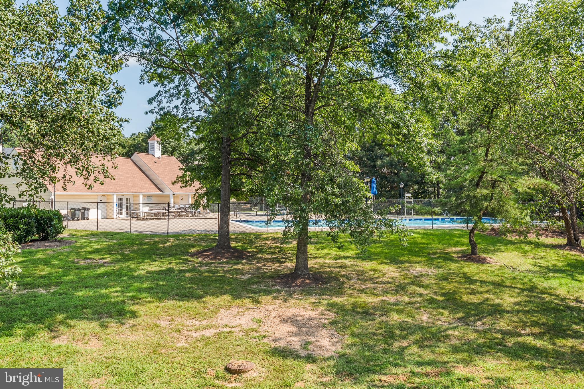 ROLLING BROOK - Residential